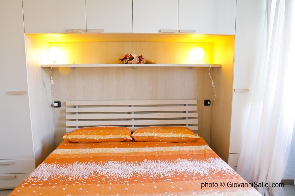 Bella Piazza Apartment Colico Luaran gambar