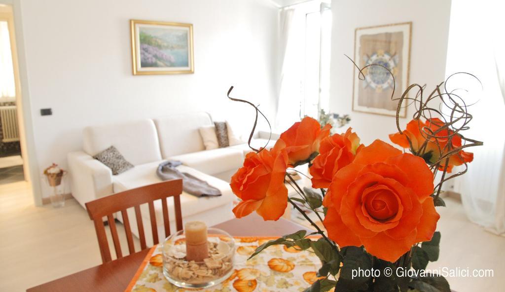 Bella Piazza Apartment Colico Luaran gambar